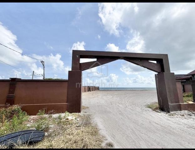 (TANAH STATUS BANGUNAN DEPAN PANTAI, BERPAGAR!) Pantai Telipot 1