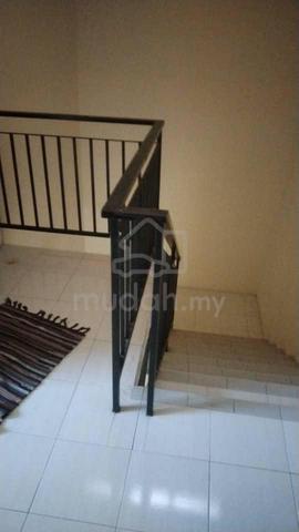 Rumah Terrese 2 Tingkat Kuantan 3