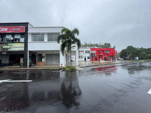 Corner Lot Ground Floor Shoplot Datarab Suria, Puncak Alam 1