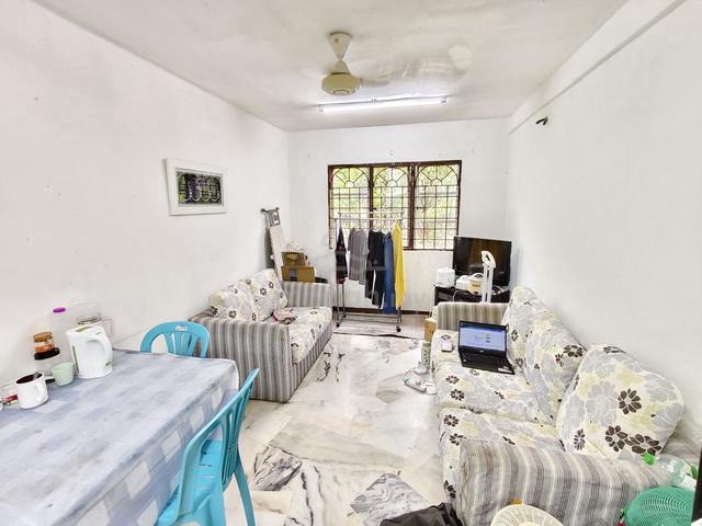 Flat PKNS Seksyen 7 Shah Alam 1