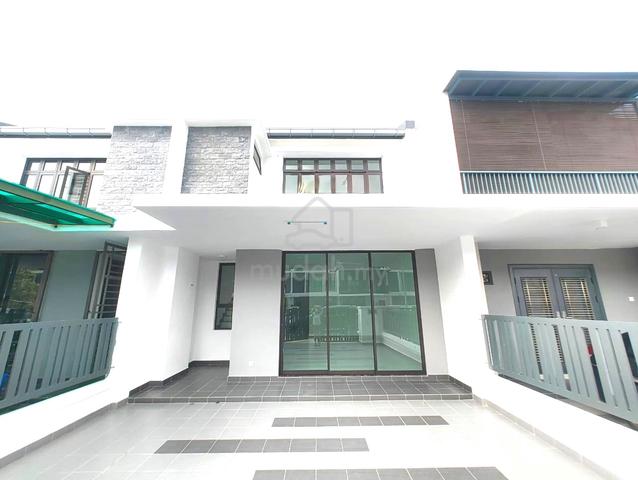 Below Market Price, Can Full Loan, New House 2sty Mutiara Hills 20x70 1