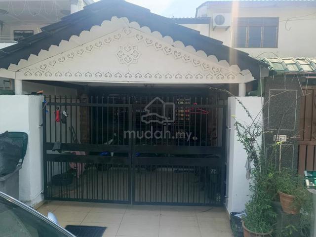 Rumah permas jaya 1