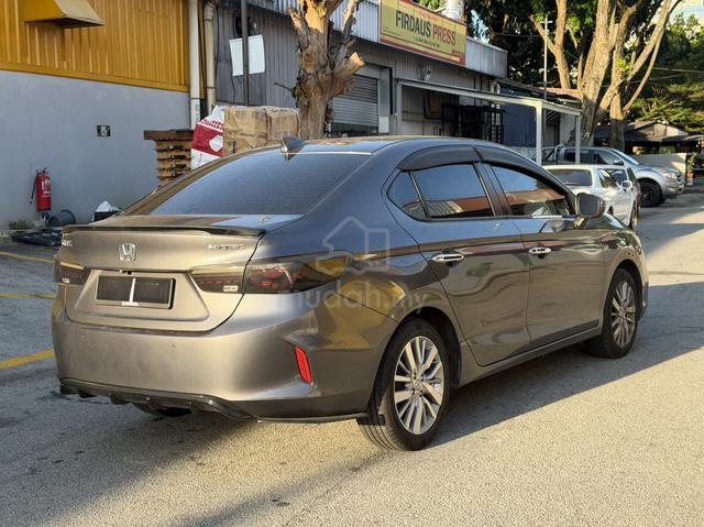 Direct owner 2022 Honda CITY 1.5 V SENSING (A) - 2
