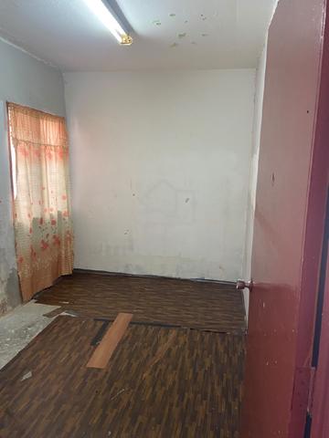 flat 1