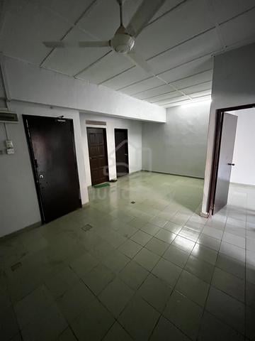 Ukay Perdana Shop Apartment 1