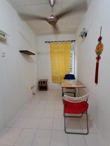 Fully Furnished Town Hosue 1st Floor For Rent @ Taman Seri Bayu,Nibong 1