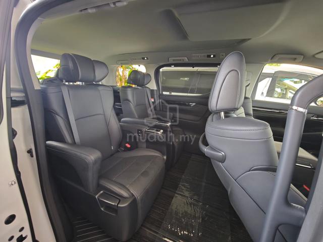 2022 Toyota ALPHARD 2.5 SC GRADE 4.5 24K KM - 4