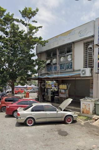 Ground floor shop @ Bandar Putra Permai Seri Kembangan Selangor 1