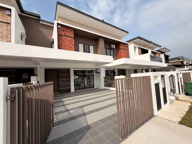 For Rent: Double Storey Terrace Setia Ecohill 2, Semenyih 1