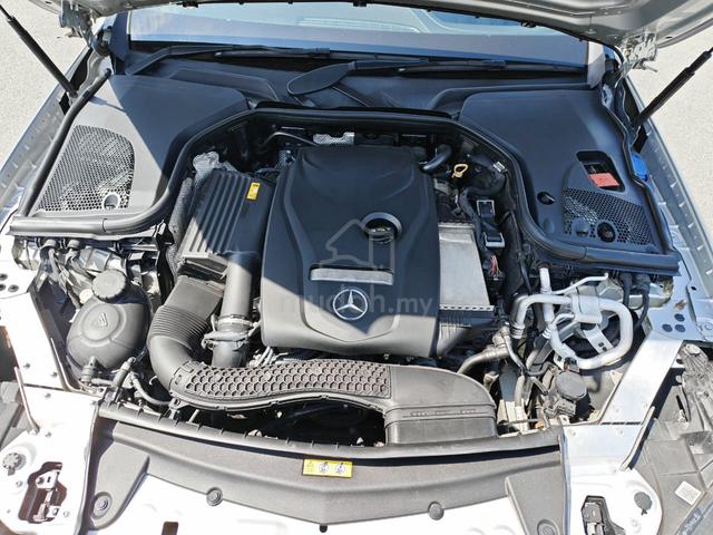 Mercedes Benz E300 2.0 AMG LINE (A) P.ROOF / P.BOT - 3