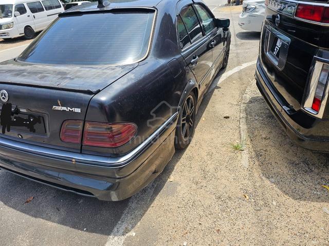 1998 Mercedes Benz w210 e240 2.4 avant-garde (A) - 2