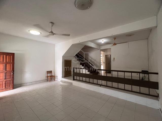 2 Storey Terrace House @ Taman Perling Jalan Layang xx For Sale 1