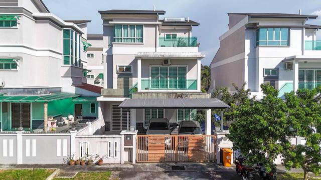 2.5 storey zero lot bungalow taman desa meringin sungai ramal luar 1