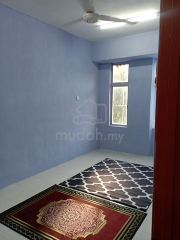 Bilik Sewa Taman Seri Wang Fasa 4 1