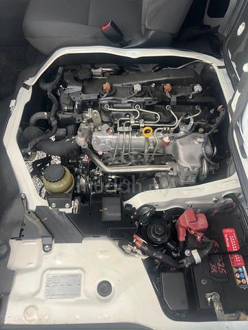 2022 Toyota HIACE 0 2.5L (M) - 5