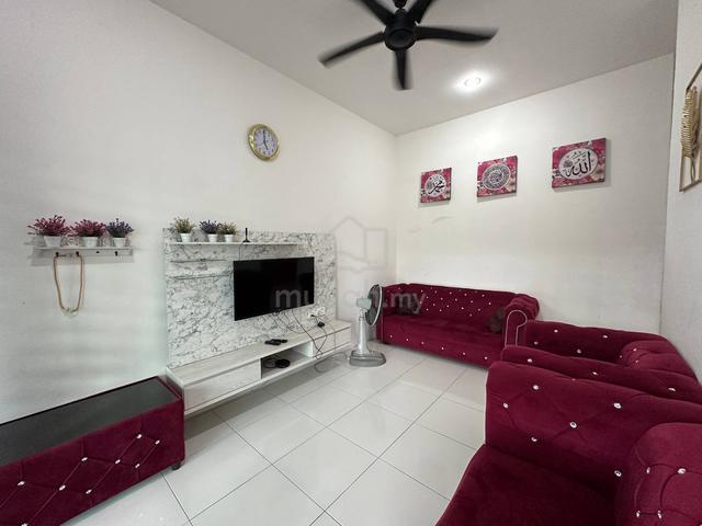 Lahat / 1 Storey Terrace House / 20x70 / 4R2B / Move In Condition! 1