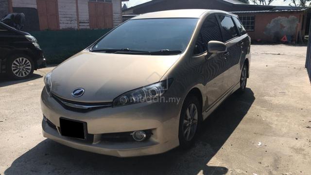 2012 Toyota WISH 1.8 S (loan kedai) - 5