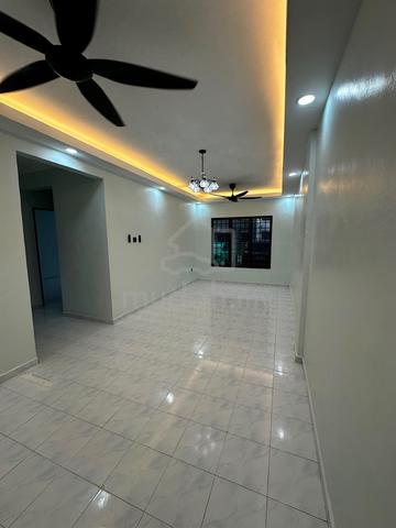 Rumah Pangsa Permas Jaya 1