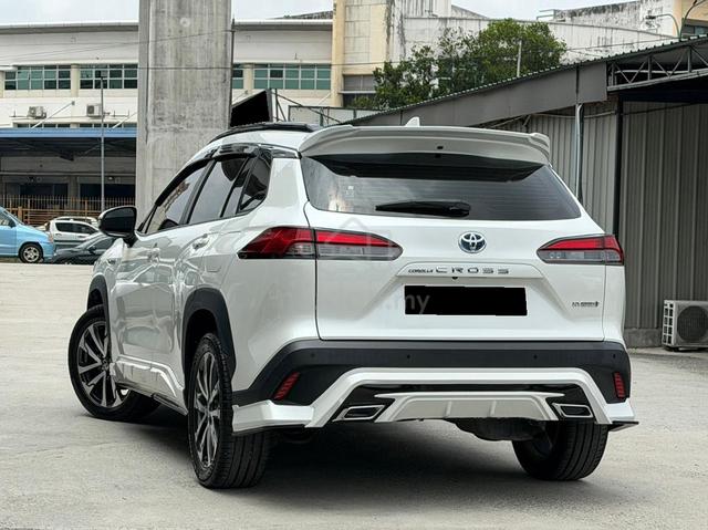 2023 Toyota COROLLA CROSS 1.8 HYBRID Warranty 2028 - 2