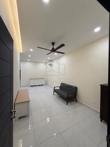 Newly Renovated Single-Storey Terrace House for Rent 1