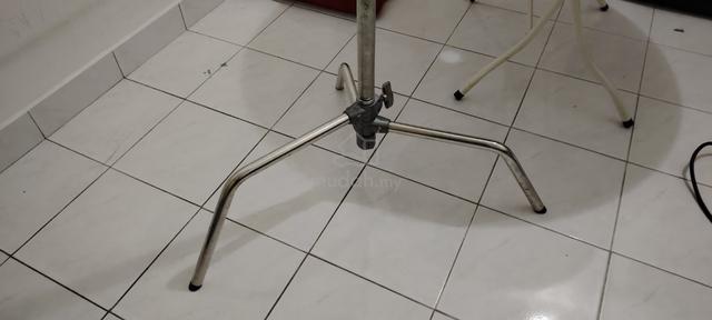 Heavy-Duty C-Stand with Boom Arm and Grip Head - photo 2 of 6