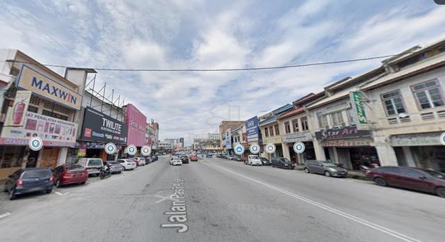 Ipoh Town Triple Storey Shoplot Freehold Facing Mainroad For Sale Ipoh 1