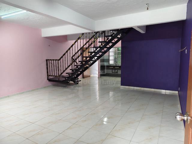 Taman Melawati 2 Storey Terrace | Extra 15ft Land | Freehold  1