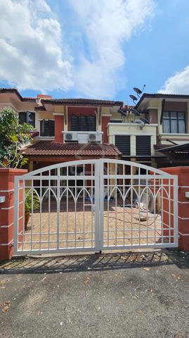 Bandar Puteri Puchong Double Storey House For Rent 1