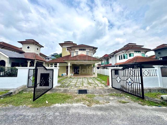 Bungalow Taman Astana Indah Bandar Baru Bangi 1
