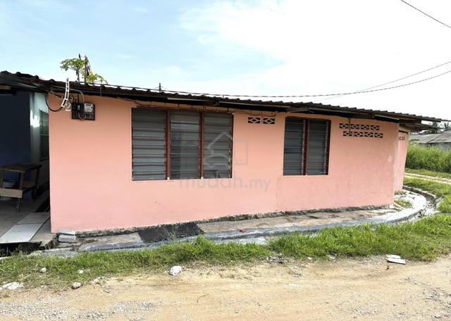 Rumah Sewa Kg Jijan 1