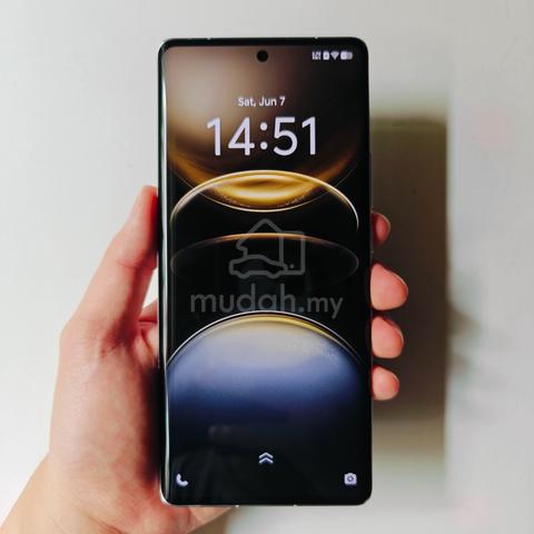 Carousel Image Selected