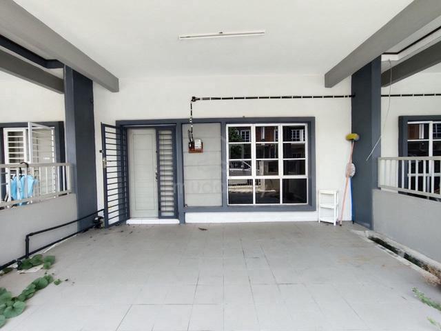 Double Storey Terrace Bukit Naga Sekyen 32 Shah Alam 1