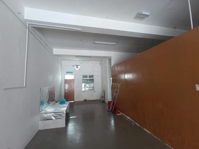 Commercial 1