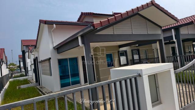 1-Storey Terraced Corner House for Rent 1