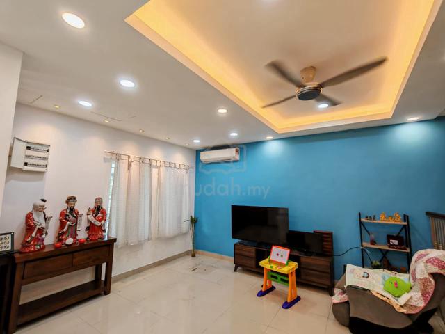 Double Storey Taman Bukit Serdang for sale 1