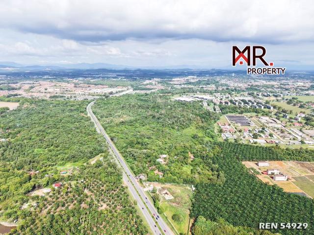 EASY ACCESS Zoning Residential Land Sungai Layar FOR SALE 1