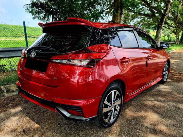 Toyota Yaris 1.5 E Pre-Crash LaneKeep 360Camera - 2