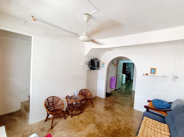 Taman Skudai Baru Double Storey House For Sale, Fully Extend, Freehold 1