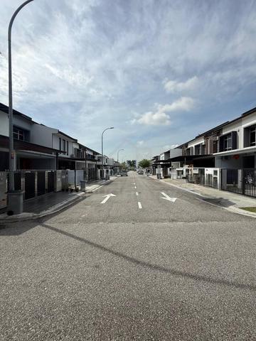 2 Storey End Lot @ Taman Mutiara Indah 1
