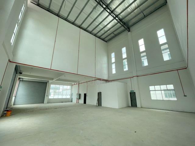 Impian Emas @Kawasan Perindustrial Selatan 3-Sty Semi Detached Factory 1