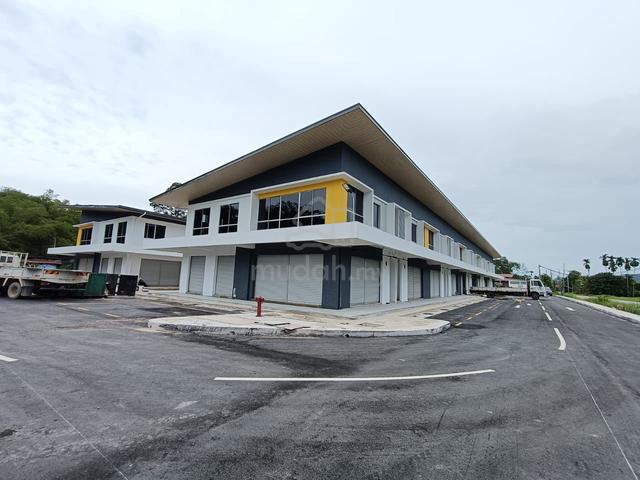 Kinarut Ceria Hub | 2 Storey Shoplot | Corner Lot 1