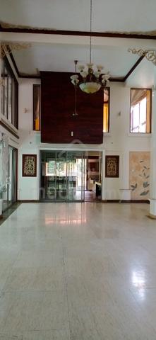Bungalow house resort SALE Serdang Gita Bayu,Seri Kembangan, Selangor 1