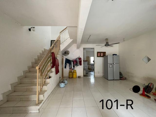 Setia Perdana Alam nusantara 2sty 20*70sqft Basic unit for sale 1