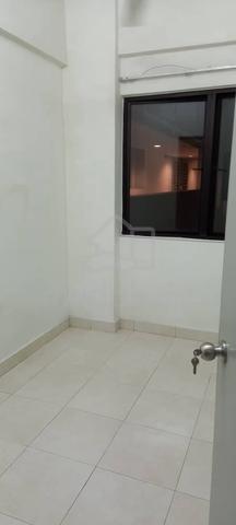 Suria Ixora 5