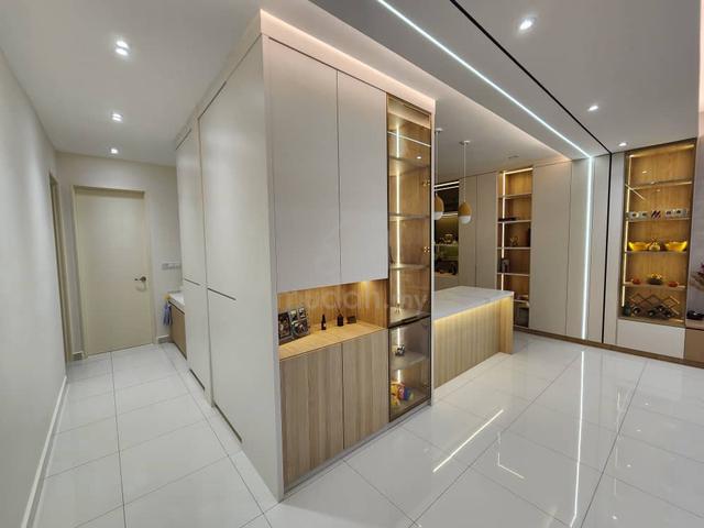 Ferringhi Residence 5