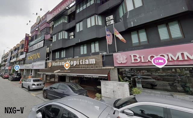 4 Storey Shoplot @ Bayu Perdana Facing Mainroad Fully Tenanted !!! 1