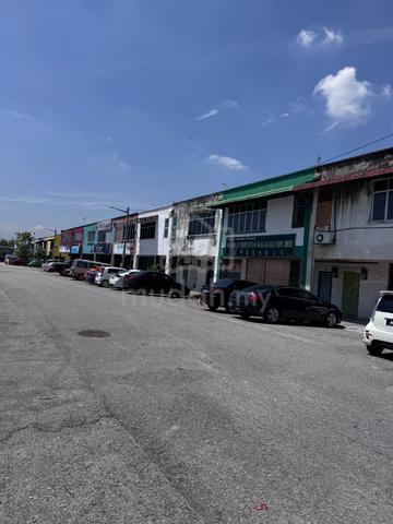 1.5 Storey Link Factory Kajang Utama For Rent 1