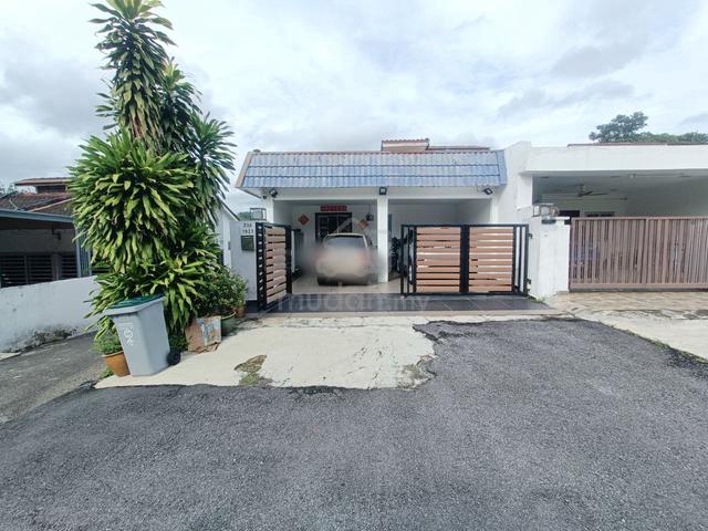RENOVATED END LOT! Single Storey Terrace, Taman Bukit Kaya, Seremban 1