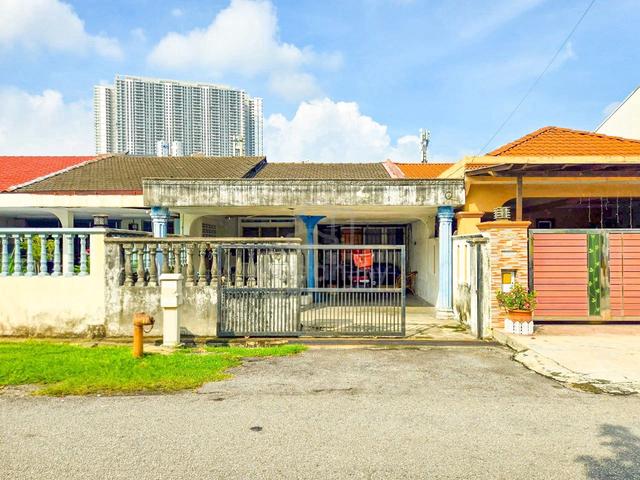 1 Storey Terrace Taman Sri Segambut KL - Need to Refurbish - Open 1