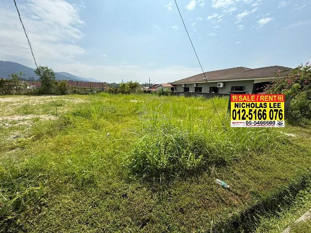 Bungalow Land at Jelapang 1